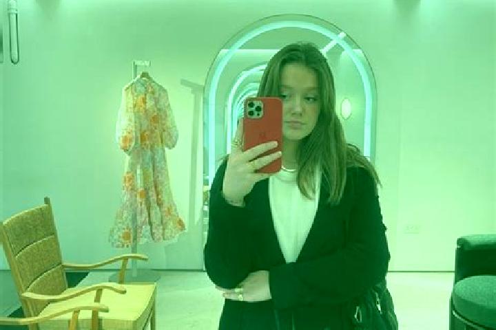 Lillian, 25 — Escort in Soften, Denmark