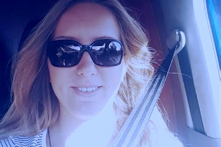 Lillian, 25 — Escort in Vollmershain, Germany