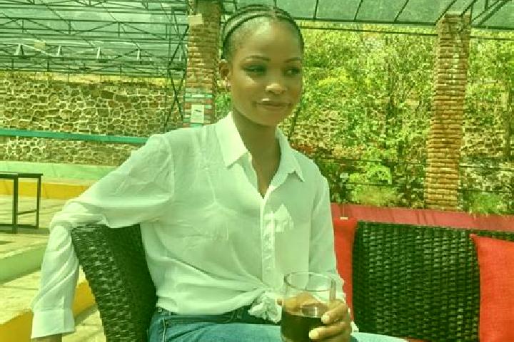 Lillian, 25 — Escort in Zomba, Hungary
