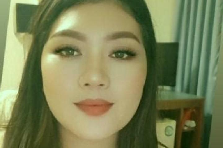 Lillian, 26, a chestnut brown-eyed asian companion based in Dunbeg. Offering A-Level, Prostate Massage, Couples. Available for incall and outcall, day and ev...