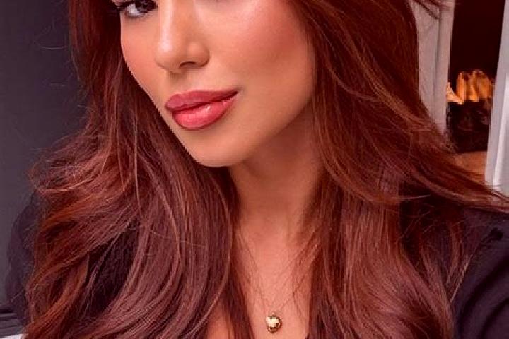 Lillian, 26, a chestnut brown-eyed asian companion based in Moab. Offering Striptease, Couples, GFE. Available for incall and outcall, day and evening dates.