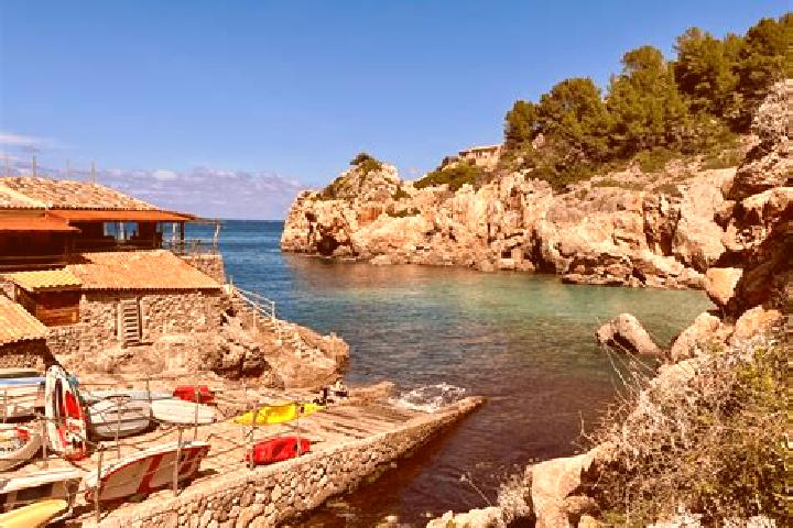 Lillian, 26 — Escort in Cala Reona, Spain