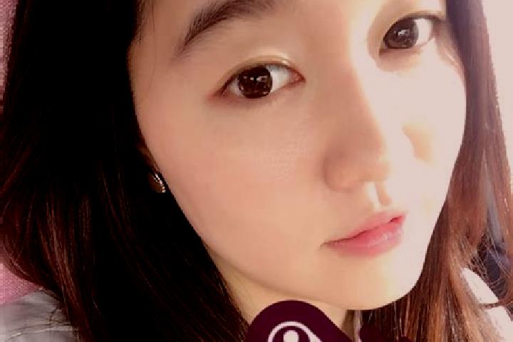 Lillian, 26 — Escort in Dami, Indonesia