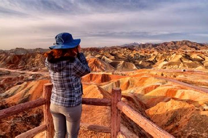 Lillian, 26 — Escort in Danxia, China