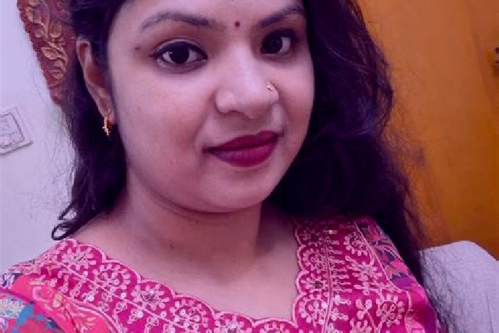 Lillian, 26 — Escort in Nabinagar, India