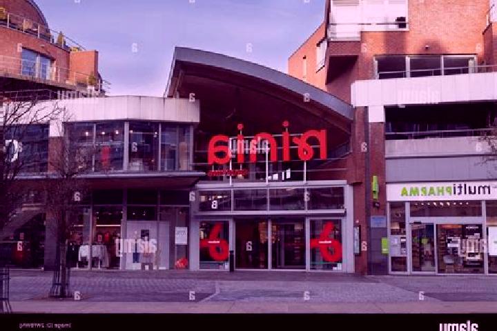 Lillian, 26 — Escort in Ninove, Belgium