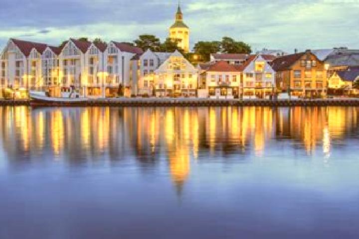 Lillian, 26 — Escort in Stavanger, Norway