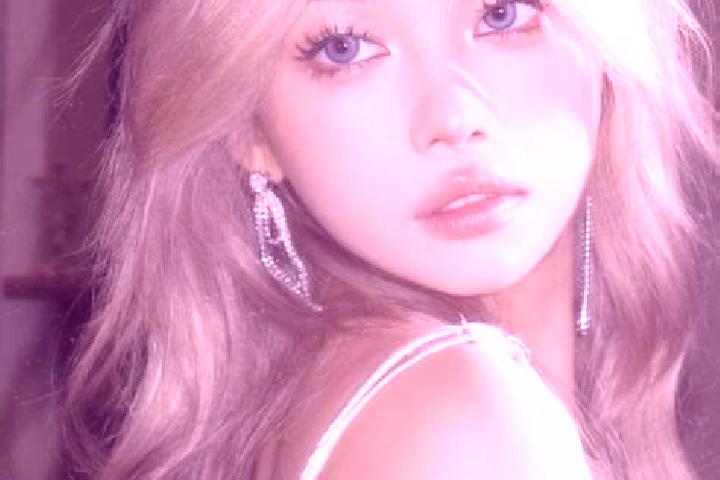 Lillian, 27, a blonde blue-eyed asian companion based in Songfeng. Offering OWO, CIM, Party Girl. Available for incall and outcall, day and evening dates.