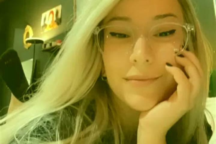 Lillian, 27, a blonde grey-eyed indian companion based in Diakohou. Offering OWO, Deep French Kissing, Prostate Massage, Fetish. Available for incall and out...