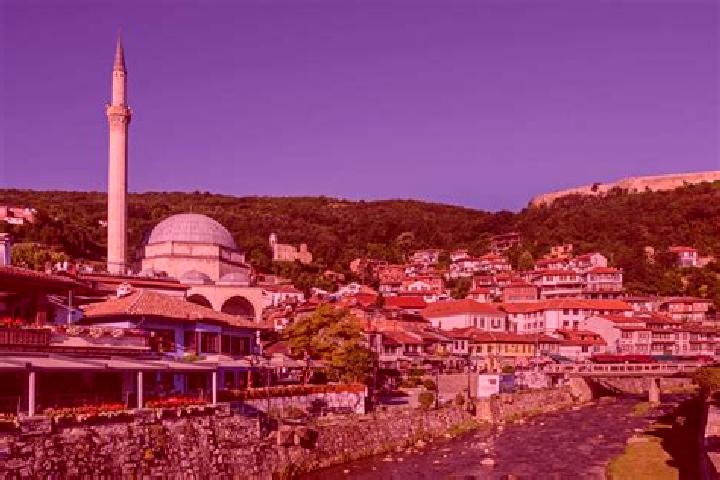 Lillian, 27 — Escort in Cerrce, Kosovo