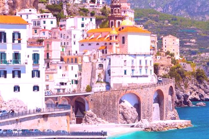 Lillian, 27 — Escort in Credaro, Italy