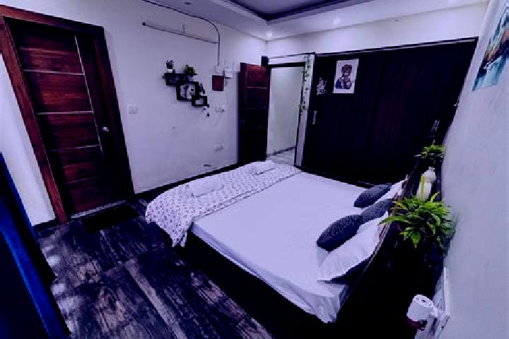 Lillian, 27 — Escort in Ladpur, India