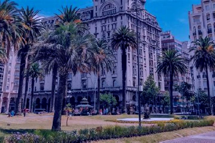 Lillian, 27 — Escort in Montevideo, Uruguay