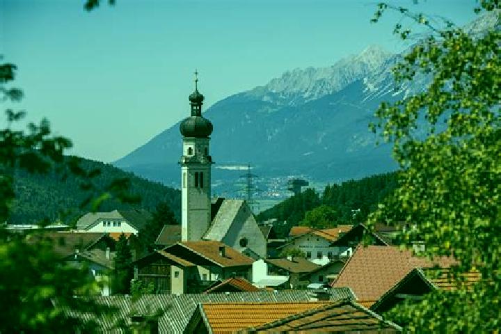 Lillian, 27 — Escort in Natters, Austria