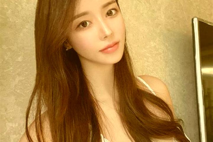 Lillian, 27 — Escort in Sangzhe, China