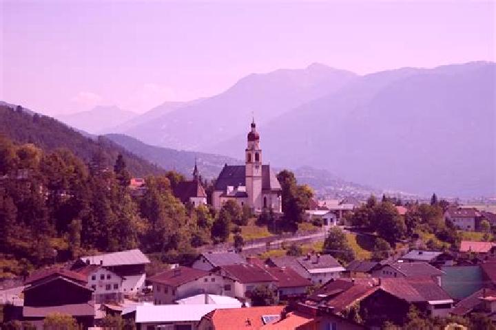 Lillian, 27 — Escort in Tarrenz, Austria