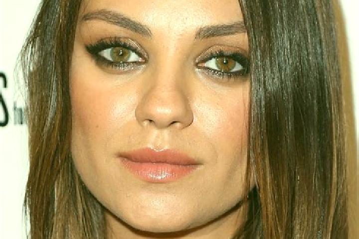 Lillian, 28, a auburn hazel-eyed middle eastern companion based in Lai Chi Van. Offering Deep French Kissing, Party Girl, GFE, CIM, Erotic Massage. Available...