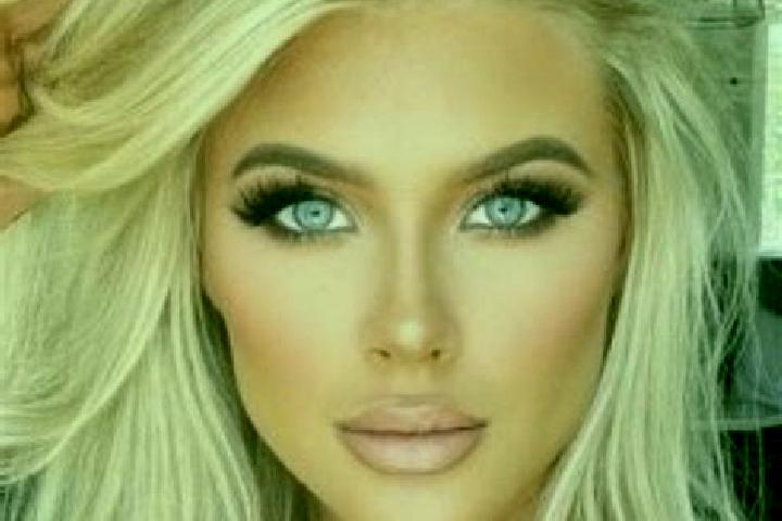 Lillian, 28, a platinum blonde amber-eyed latina companion based in Gladbach. Offering BDSM, Prostate Massage, Couples. Available for incall and outcall, ove...