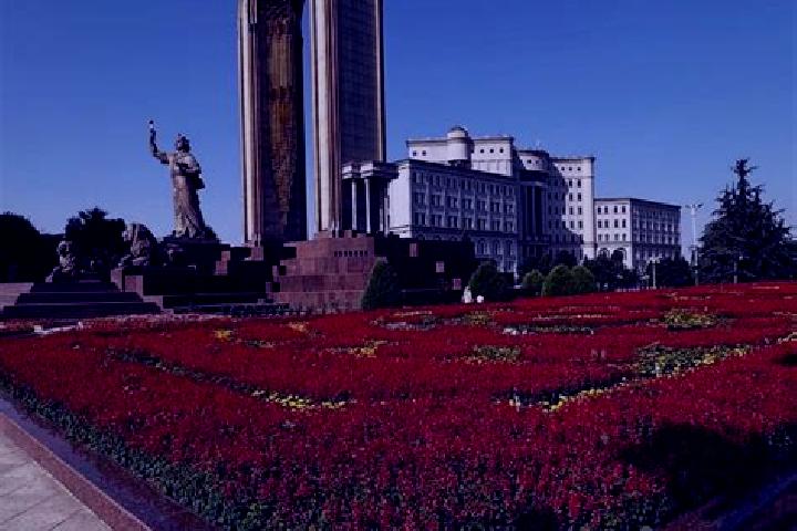 Lillian, 28 — Escort in Ishqoshim, Tajikistan