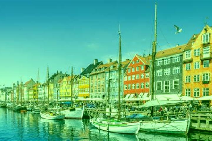 Lillian, 28 — Escort in Struer, Denmark
