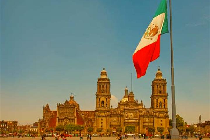 Lillian, 28 — Escort in Tendeparacua, Mexico