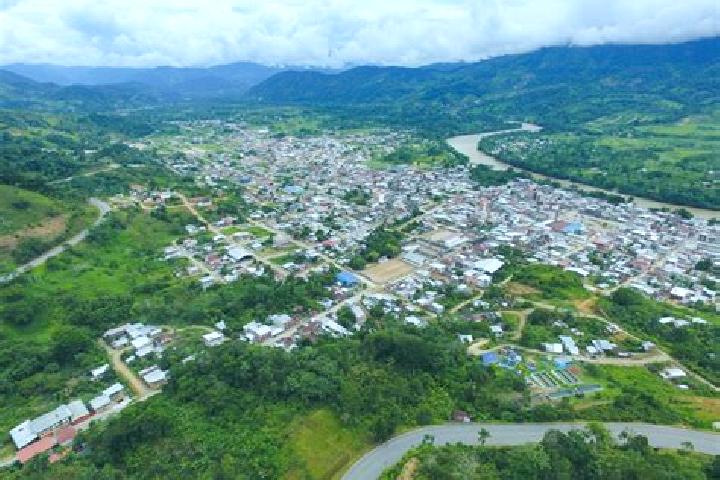 Lillian, 28 — Escort in Yantzaza, Ecuador
