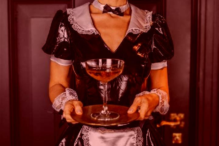 Lillian, 29, a black amber-eyed caucasian companion based in Hartpury. Offering Dinner Date, Fetish, Travel Companion, Roleplay. Available for incall and out...