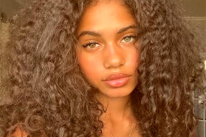 Lillian, 29, a black grey-eyed ebony companion based in Champagne-sur-Seine. Offering Girlfriend Experience, Erotic Massage, Domination. Available for incall...