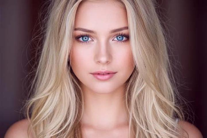 Lillian, 29, a blonde amber-eyed mixed companion based in Petropolis. Offering CIM, Couples, Dinner Date, A-Level. Available for incall and outcall, overnigh...