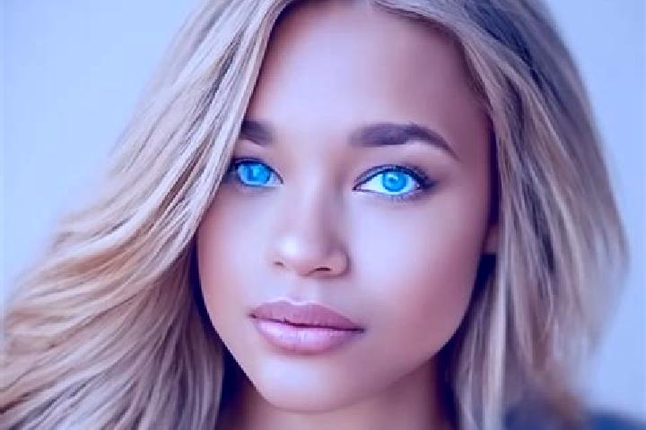 Lillian, 29, a blonde blue-eyed latina companion based in Obalende. Offering Overnight, BDSM, Fetish, Girlfriend Experience, CIM. Available for incall and ou...