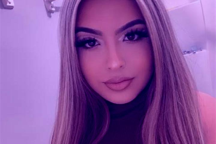 Lillian, 29, a blonde dark-eyed latina companion based in Hoevelaken. Offering BDSM, Massage, Party Girl, Fetish. Available for incall and outcall, overnight...