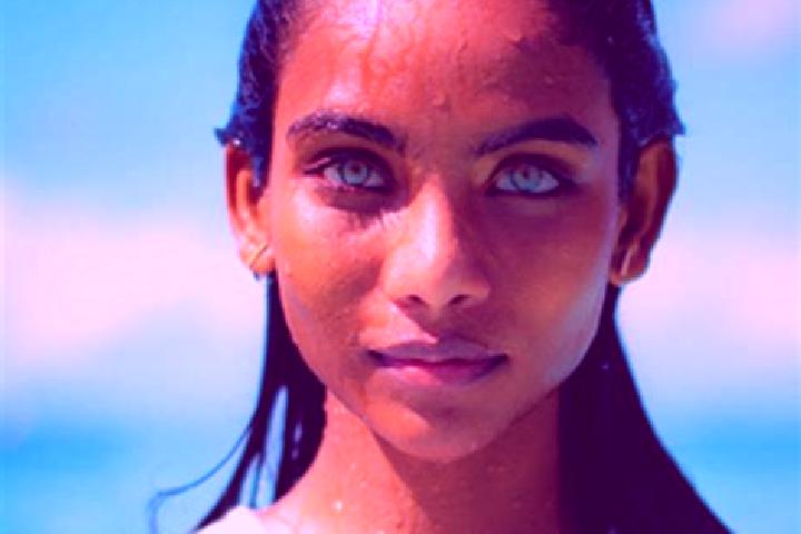 Lillian, 29, a red blue-eyed indian companion based in Baoutifla. Offering OWO, A-Level. Available for incall and outcall, overnight bookings available.
