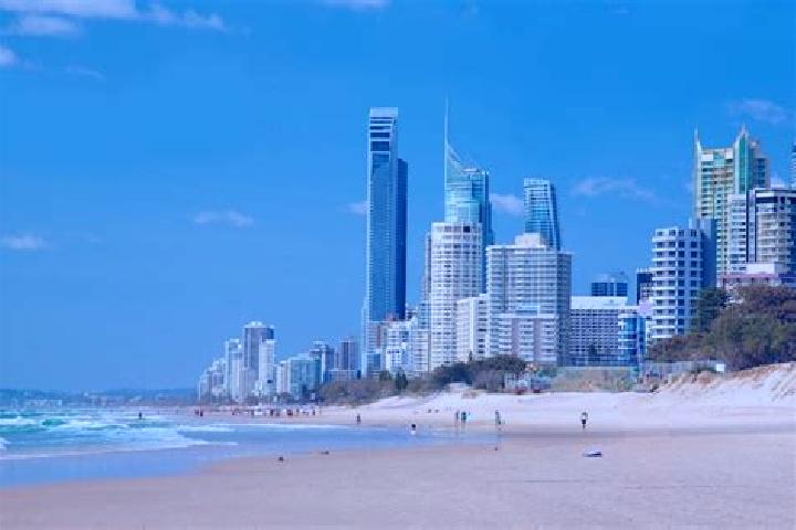 Lillian, 29 — Escort in Currumbin Waters, Australia
