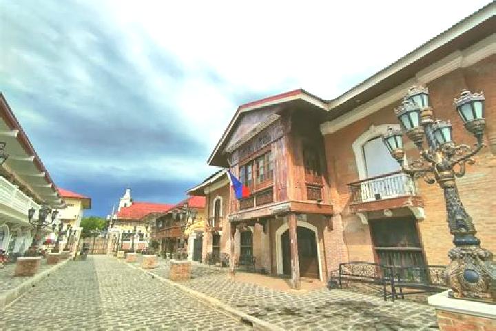Lillian, 29 — Escort in Cuyapo, Philippines