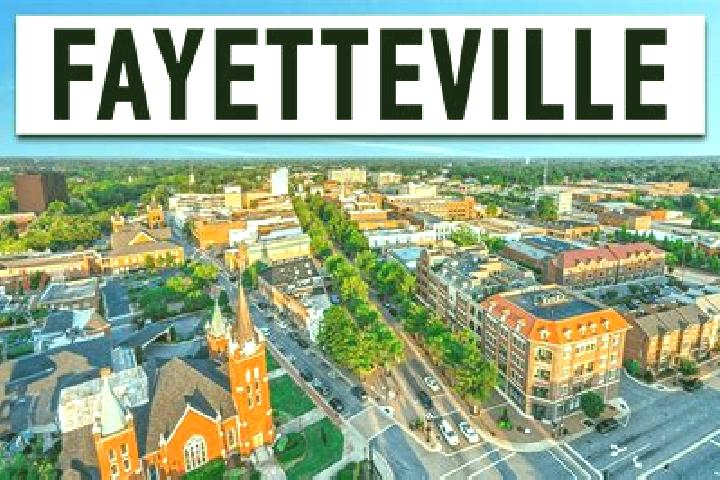 Lillian, 29 — Escort in Fayetteville, United States