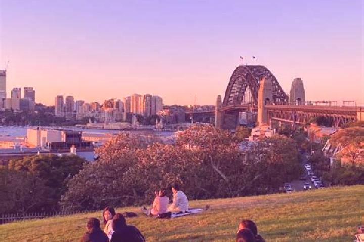 Lillian, 29 — Escort in Robin Hill, Australia