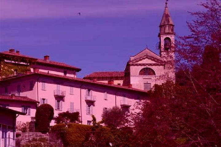 Lillian, 29 — Escort in Tavernerio, Italy