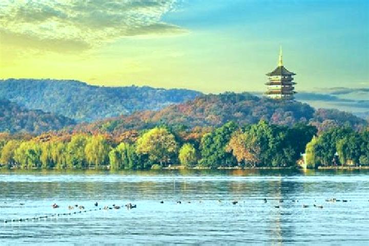 Lillian, 29 — Escort in Xiwu, China