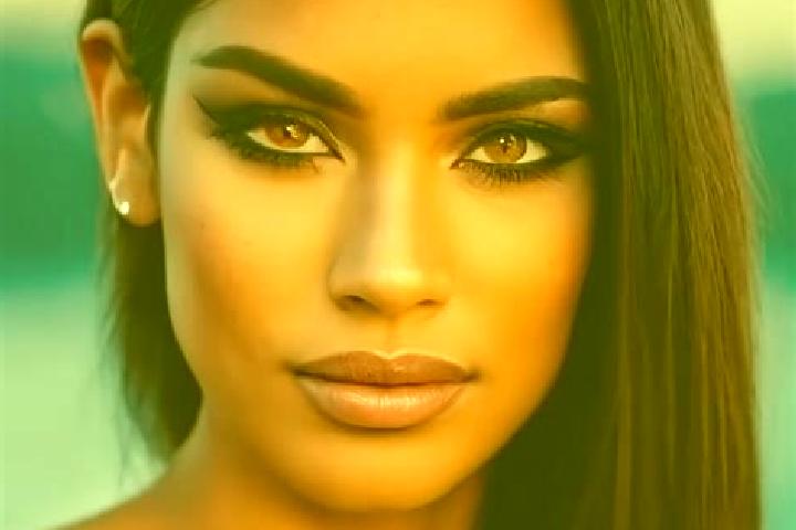 Lillian, 30, a black dark-eyed latina companion based in Cervena Voda. Offering Massage, Overnight, OWO. Available for incall and outcall, day and evening da...