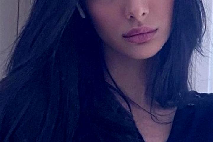 Lillian, 30, a black dark-eyed middle eastern companion based in Dammfleth. Offering Domination, Party Girl. Available for incall and outcall, day and evenin...