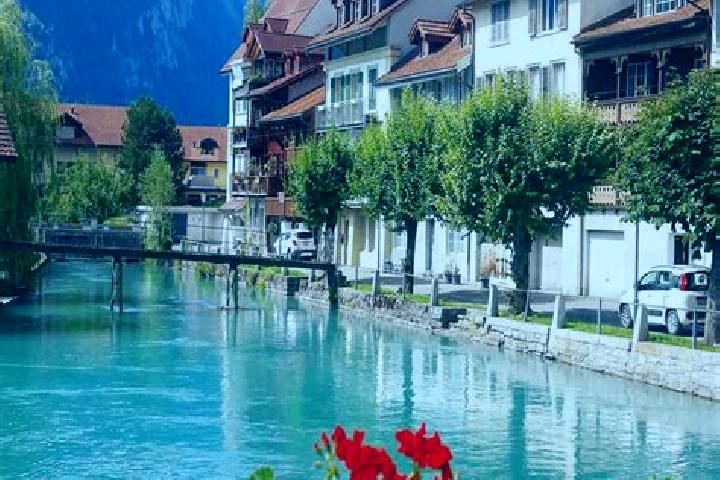 Lillian, 30 — Escort in Bueckler-Doernler, Switzerland