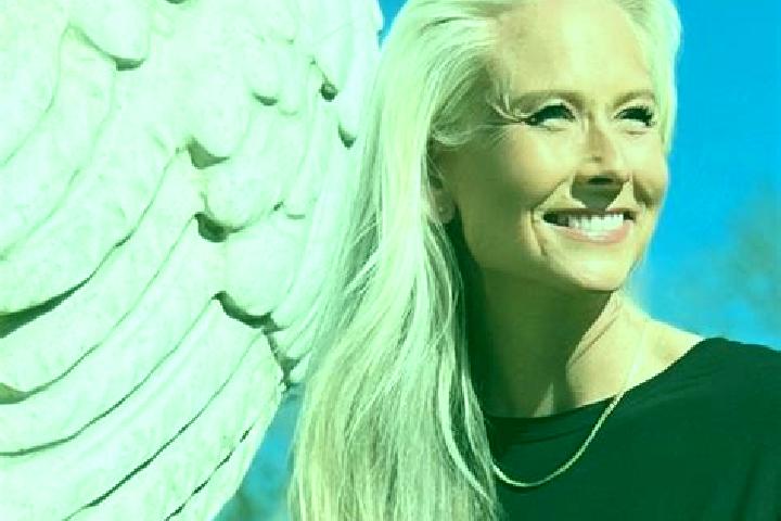 Lillian, 30 — Escort in Glostrup, Denmark