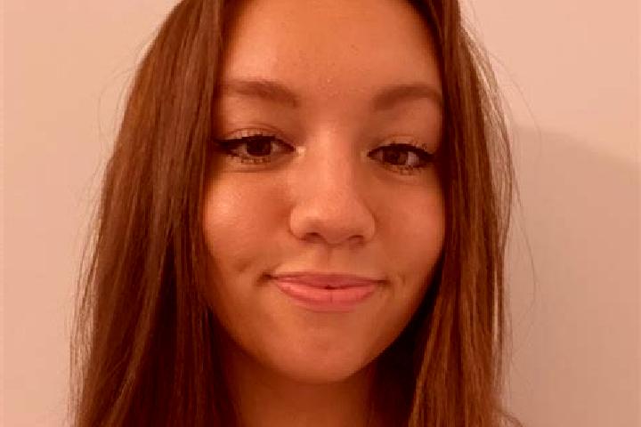 Lillian, 30 — Escort in Oakes, United States