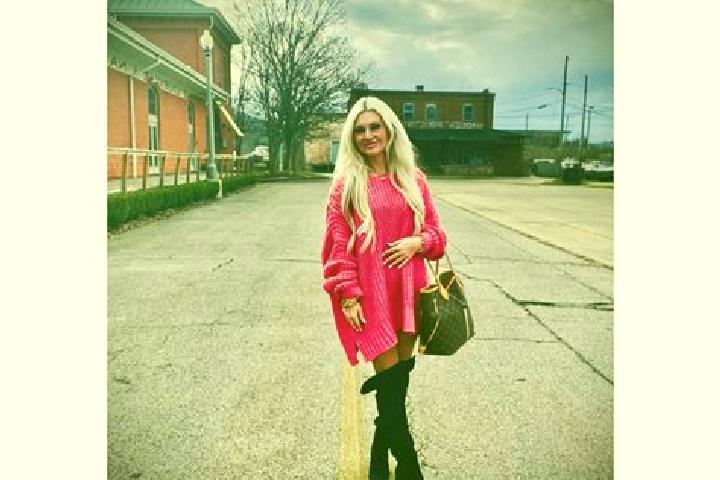 Lillian, 30 — Escort in Sardis City, United States