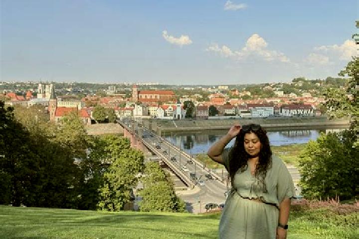 Lillian, 30 — Escort in Sargenai, Lithuania