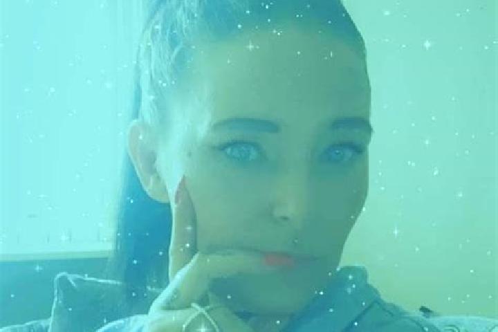 Lillian, 30 — Escort in Suffolk Park, Australia