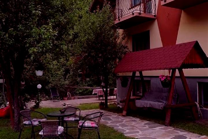 Lillian, 30 — Escort in Susag, Romania