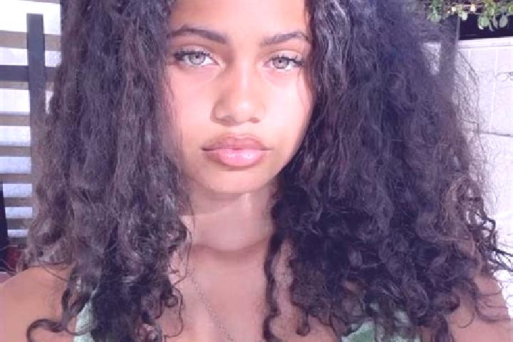 Lillian, 31, a black green-eyed mixed companion based in Granges. Offering Duos, Massage, Girlfriend Experience, Roleplay. Available for incall and outcall, ...