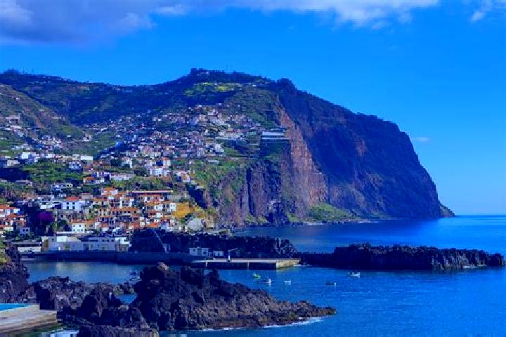 Lillian, 31 — Escort in Camara de Lobos, Portugal