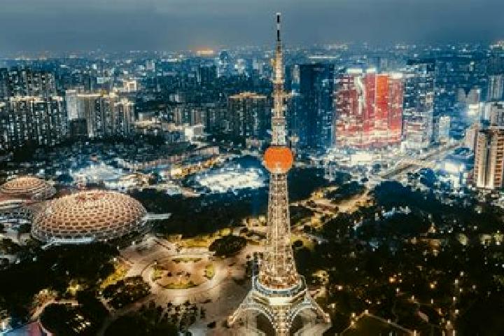 Lillian, 31 — Escort in Fushan, China